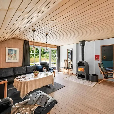 Сasa de vacaciones Gunvald - 2km To The Fjord By Interhome *